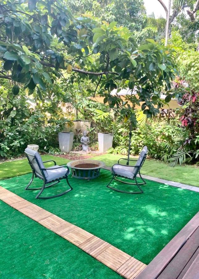 Entire Private Beautiful 2 Bedroom Plus Den House With Gated Front&Back Yard And Free Parking 10Min Drive To Miami Beach מראה חיצוני תמונה