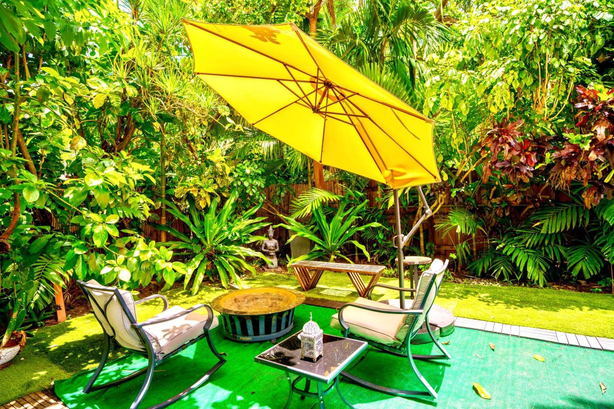 Entire Private Beautiful 2 Bedroom Plus Den House With Gated Front&Back Yard And Free Parking 10Min Drive To Miami Beach מראה חיצוני תמונה